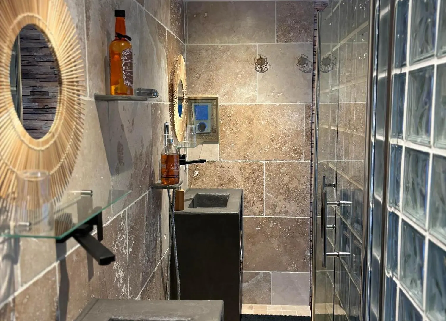 Homestay Suite Tout Confort Montlaur-en-Diois